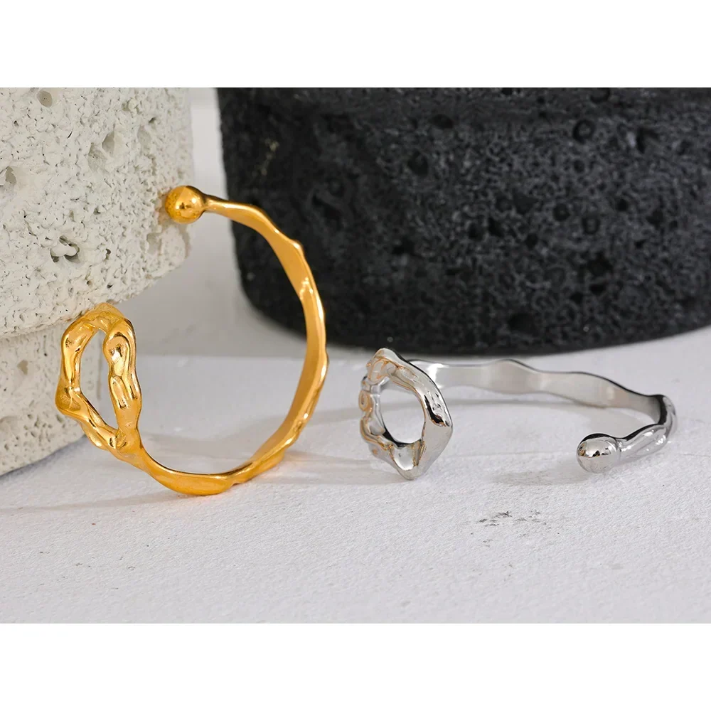 THYREIA BRACELET
