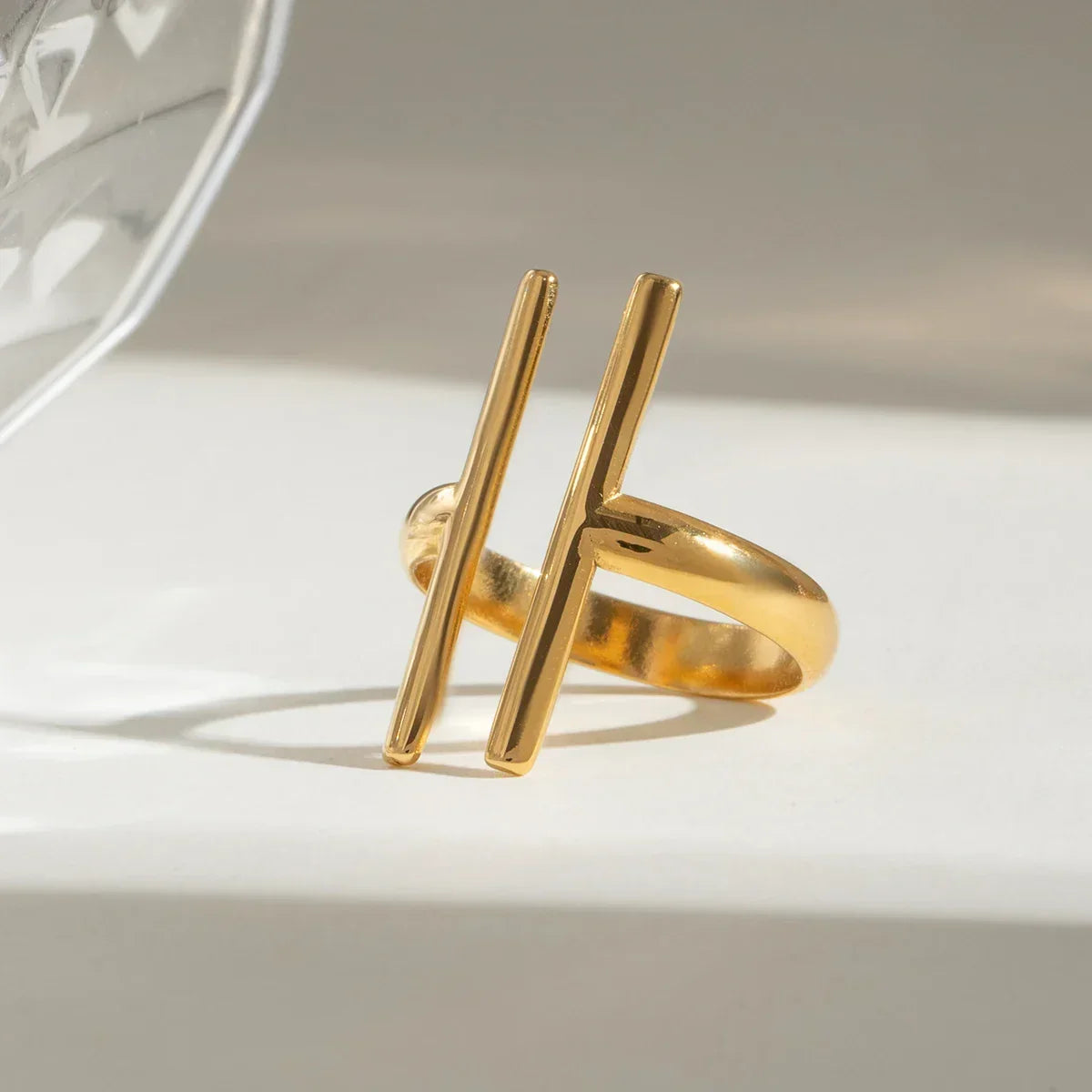 THIA RING
