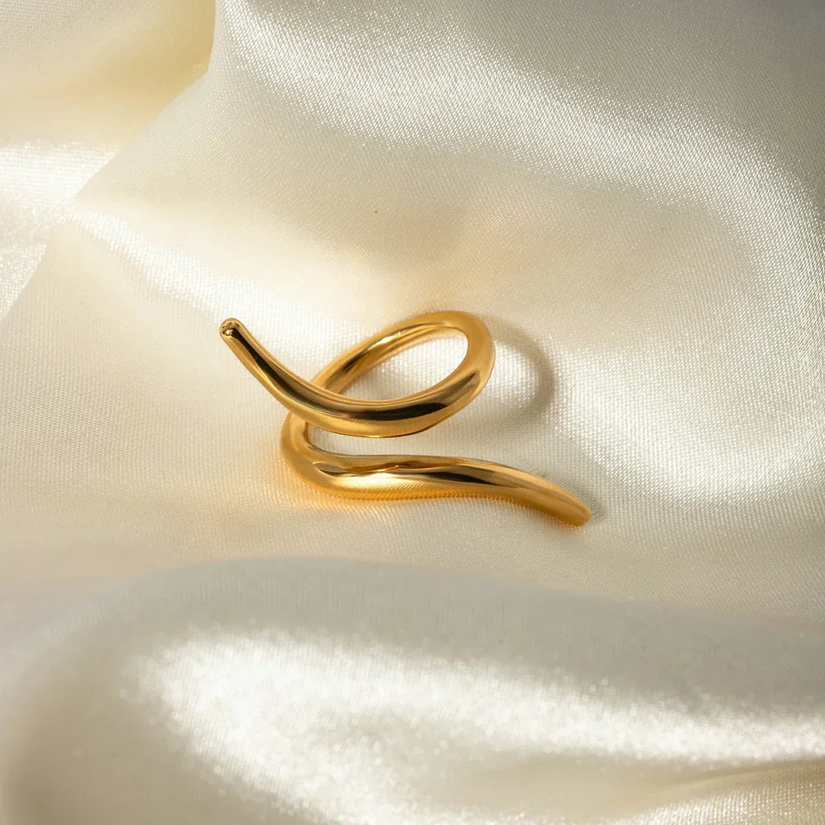 MELORIA RING